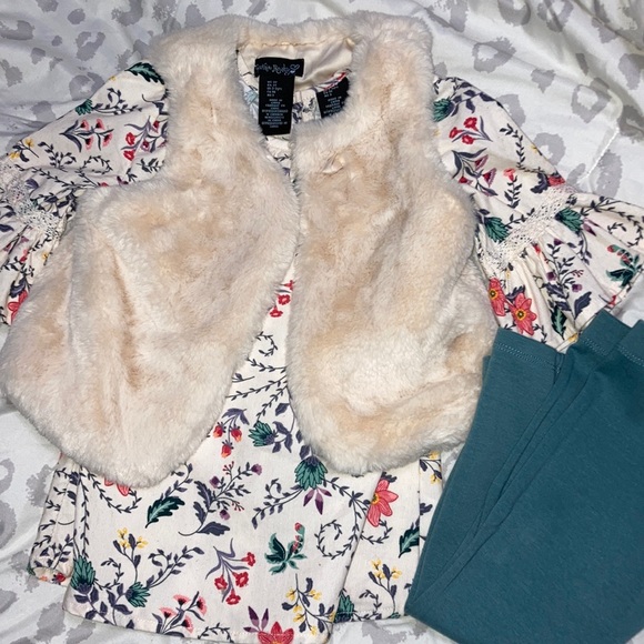 Toddler 3 piece set - Picture 2 of 8